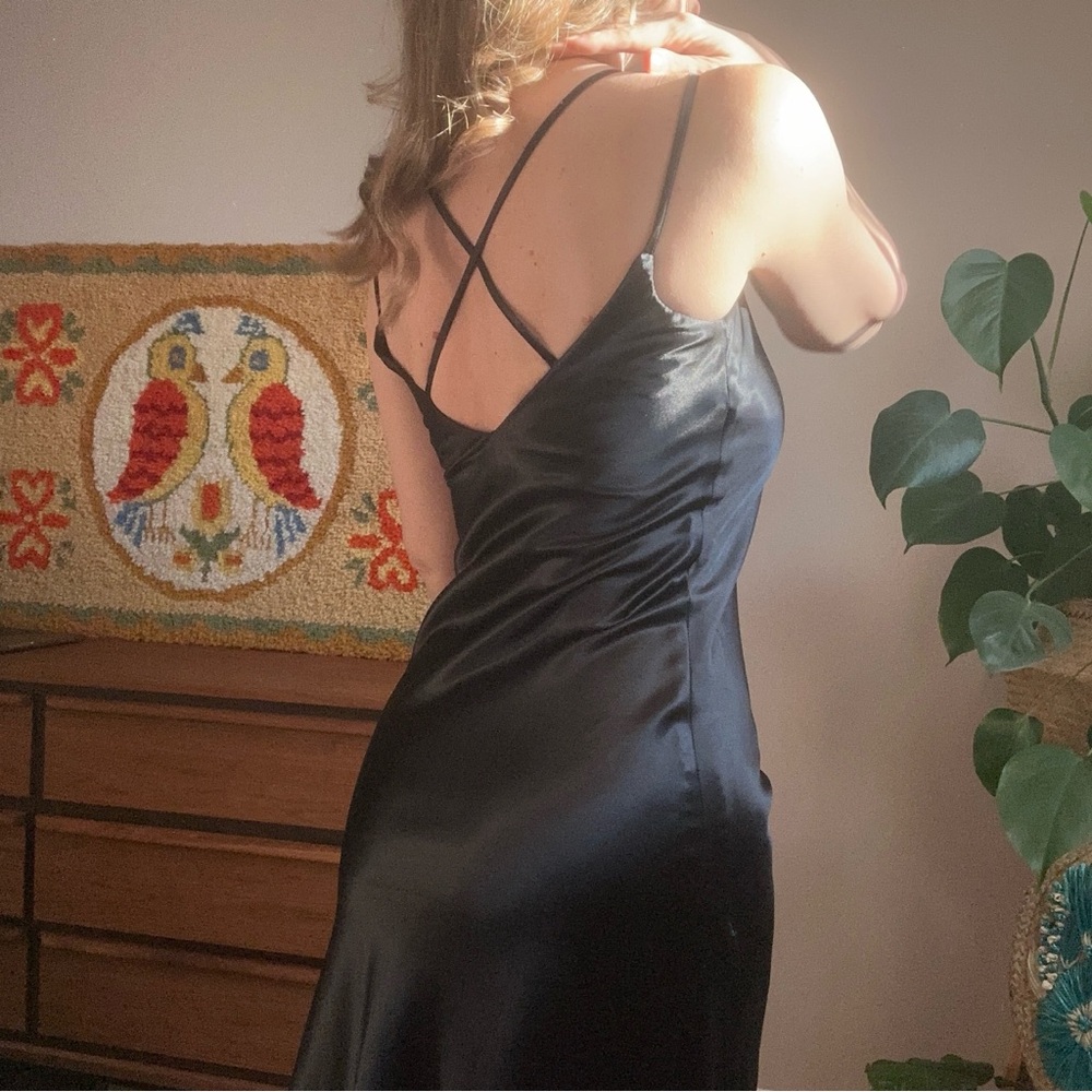 Black Vintage Slinky Slip Dress Size 3/Smalll - Picture 2 of 9